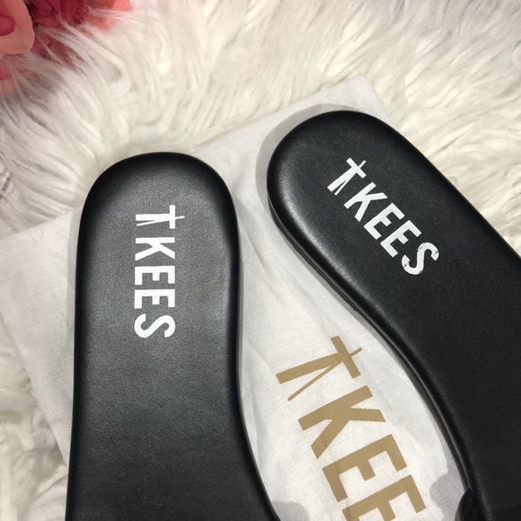 Tkees Lucas Leather Slip On Sandals - Picture 4 of 9